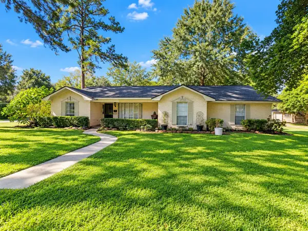 601 Apple Blossum Street, Woodville, TX 75979