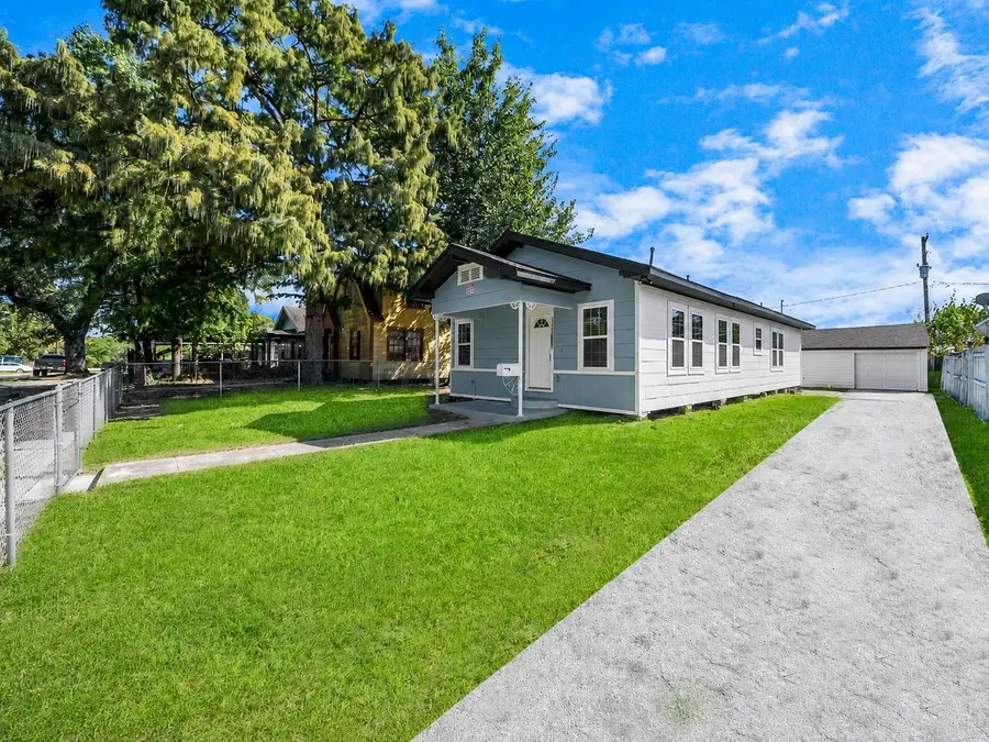 3321 Michigan Street, Baytown, TX 77520 - #2