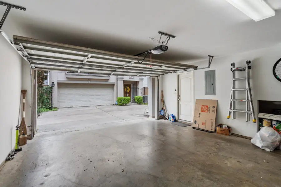 126 Detering Street #D, Houston, TX 77007 - Image #3