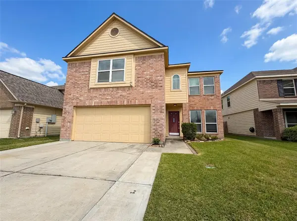 9881 Hyacinth Way, Conroe, TX 77385