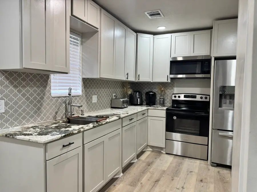 2802 Holman Street, Houston, TX 77004 - #2