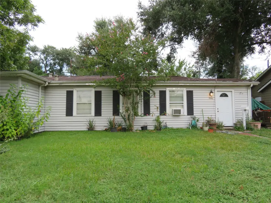 1946 Pech Road, Houston, TX 77055 - Image #3