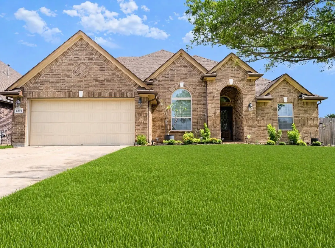 6304 Wood Creek Lane, League City, TX 77573 - #1