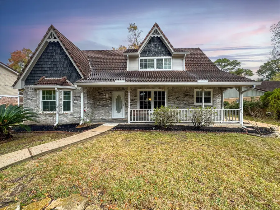 3210 Highland Laurels Drive, Kingwood, TX 77345 - Image #2