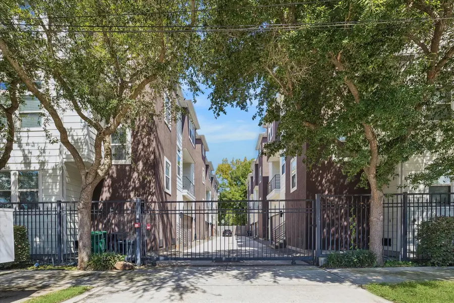 1115 W 18th Street #A, Houston, TX 77008 - #2