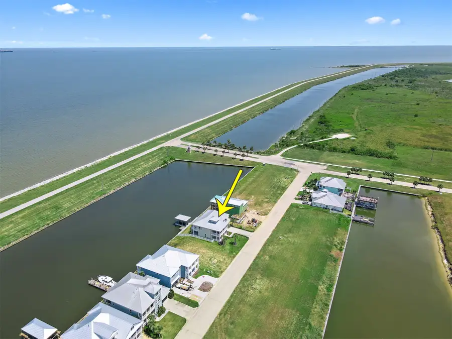 1110 Highborne Cay Court, Texas City, TX 77590 - Image #2