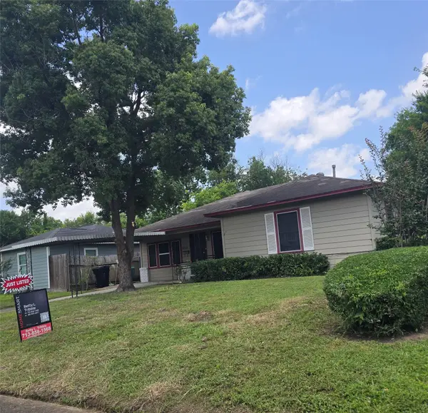5659 Westover Street, Houston, TX 77033