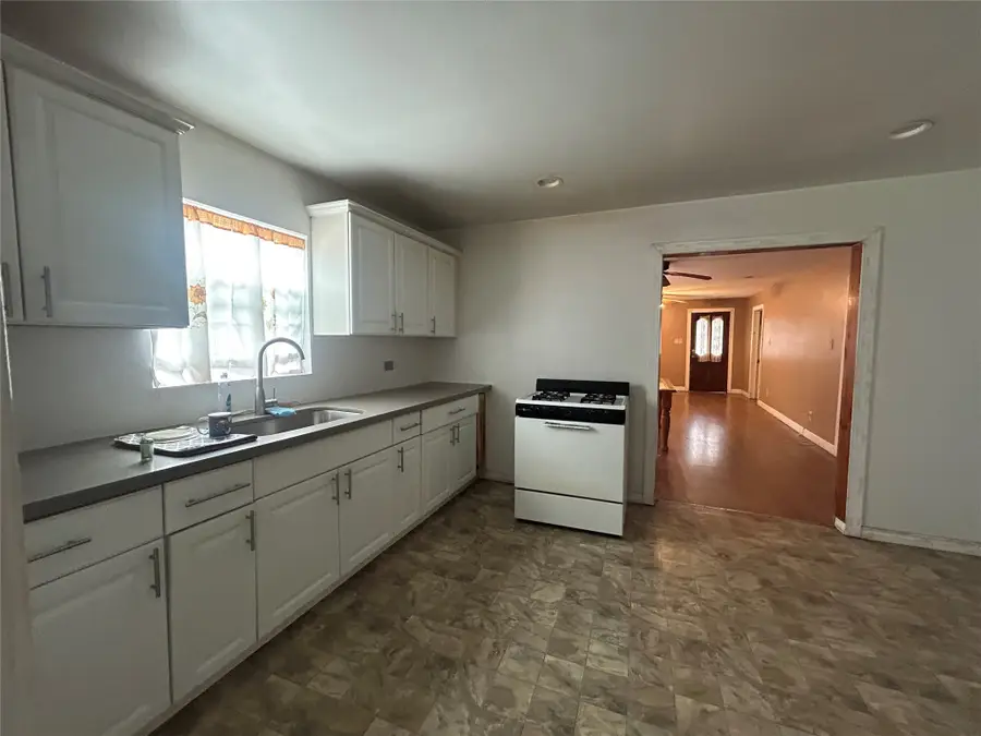 16 Stiles Street, Houston, TX 77011 - #3