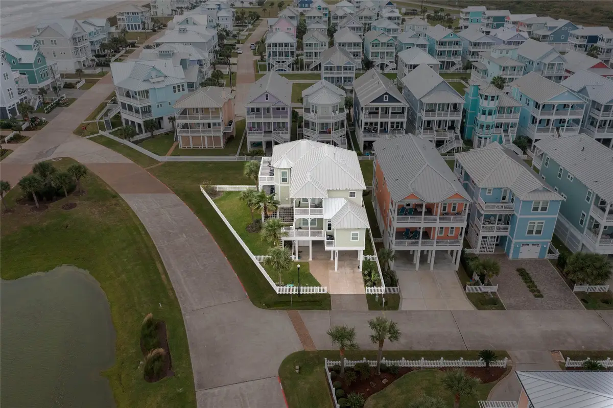 3830 Wentletrap, Galveston, TX 77554 - #1