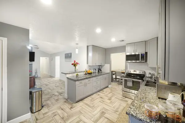 11247 Langdon Lane, Houston, TX 77072