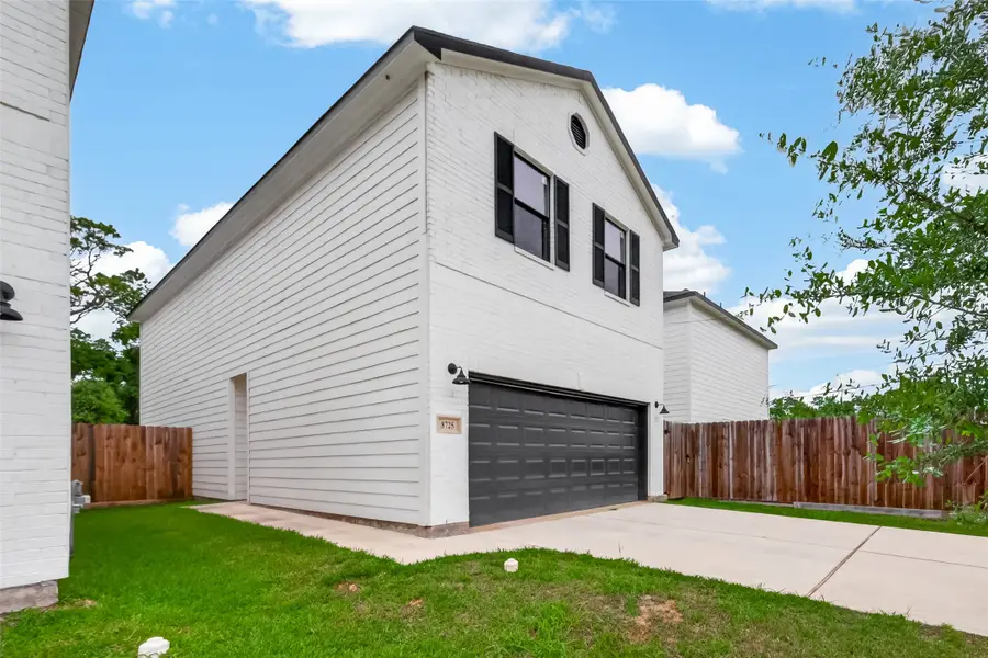 8725 Compton Street, Houston, TX 77016 - #3