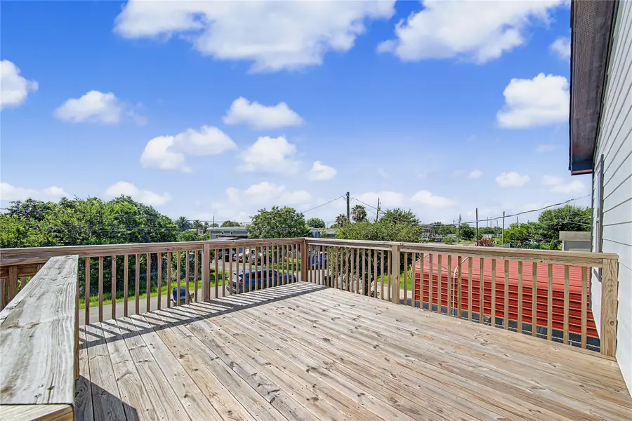 206 19th Street, Dickinson, TX 77539 - #3