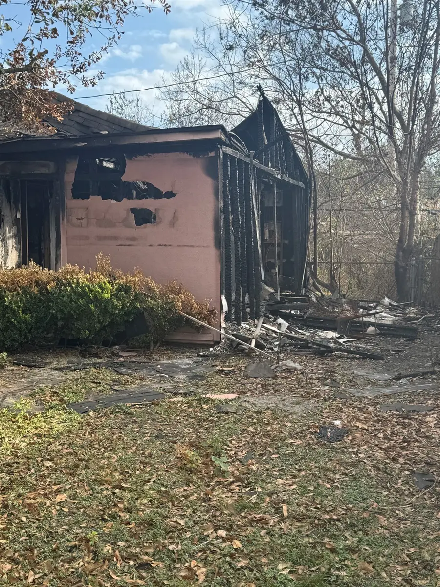 9605 Chesterfield Drive, Houston, TX 77051 - #2