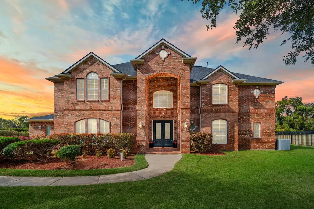 4502 Creek Point Lane, Missouri City, TX 77459 - Image #1