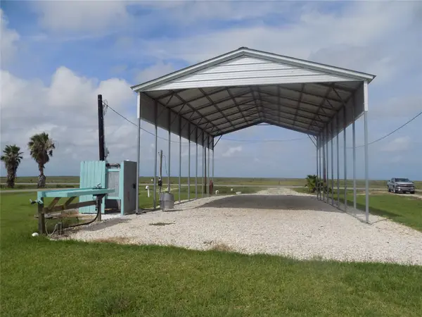 817 Fm 457 Drive, Sargent, TX 77414