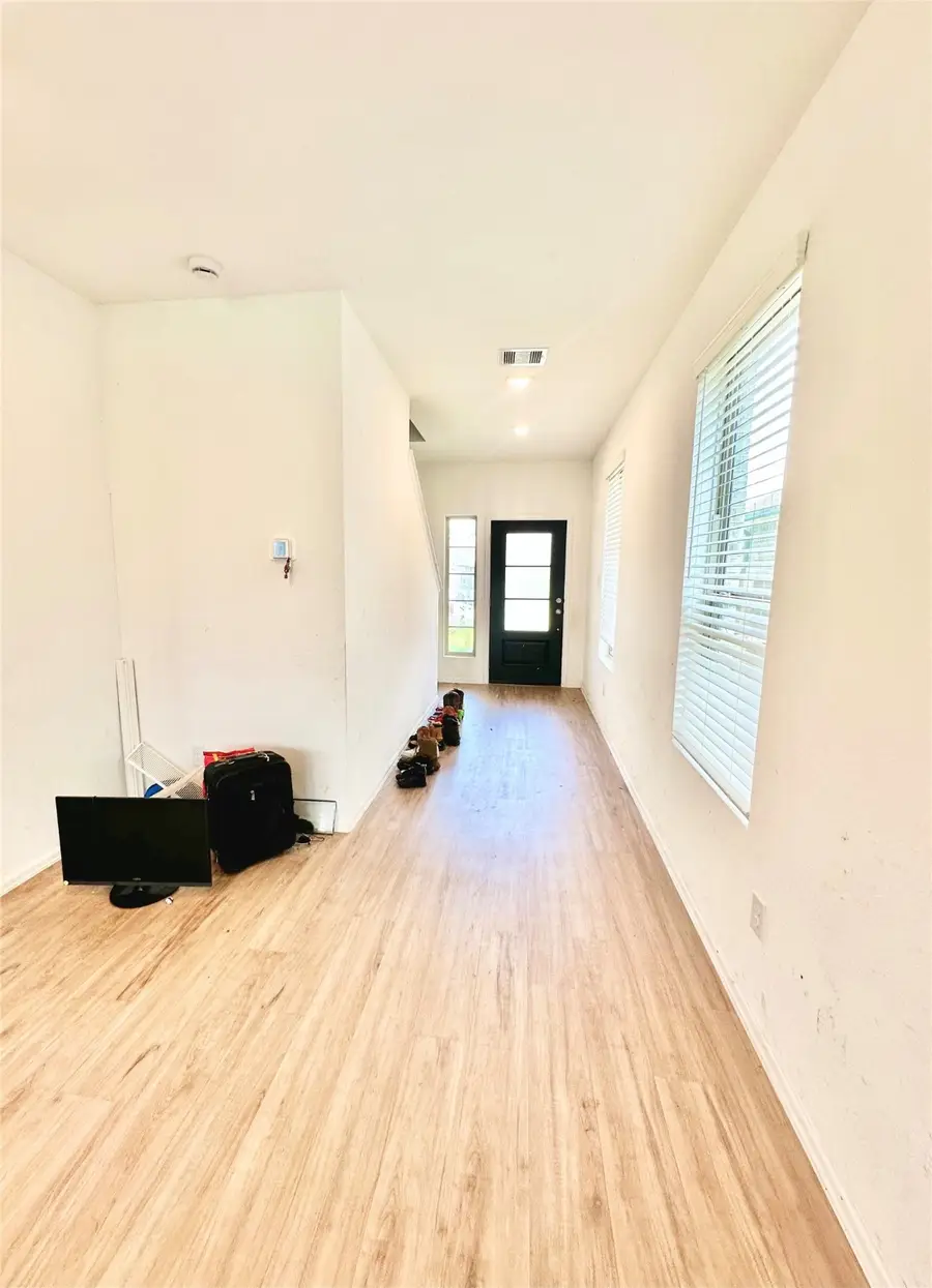 2019 Foxtail Creek Court, Crosby, TX 77532 - Image #3