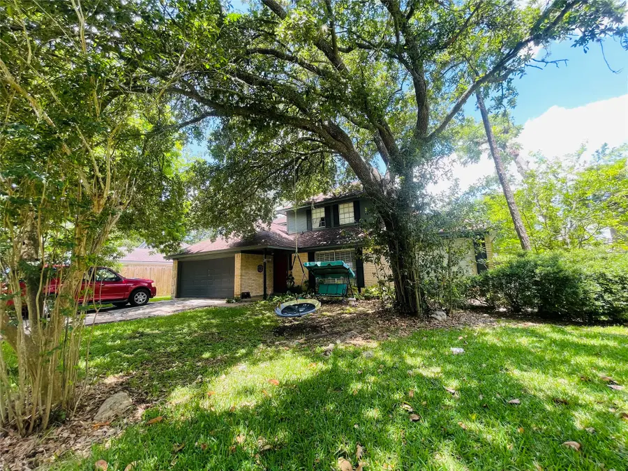 118 Driftwood Drive, Lake Jackson, TX 77566 - #3