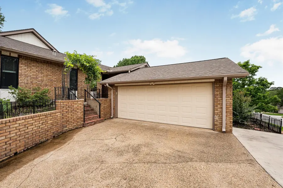 479 Cherry Hills Drive, Huntsville, TX 77340 - #3