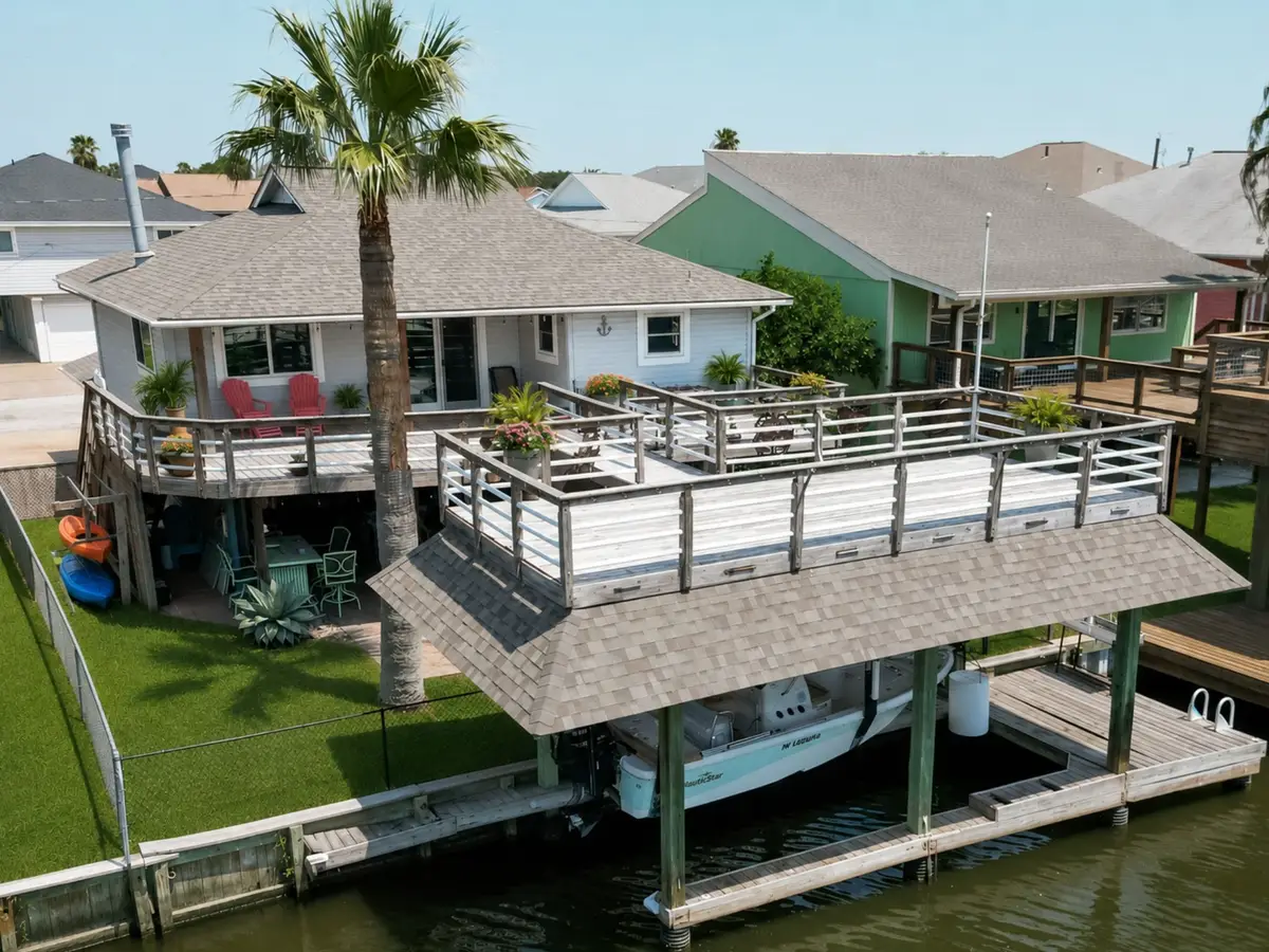674 Warsaw Street, Bayou Vista, TX 77563 - #1