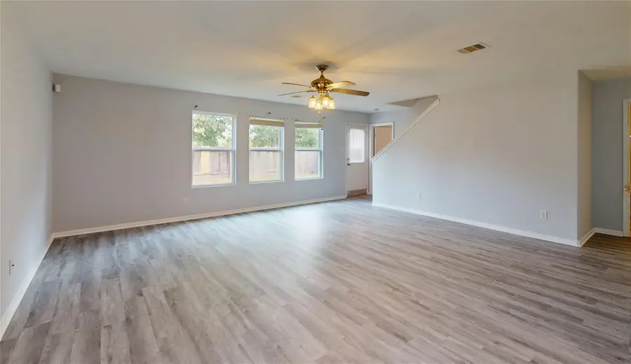 9877 Lace Flower Way, Conroe, TX 77385 - Image #3