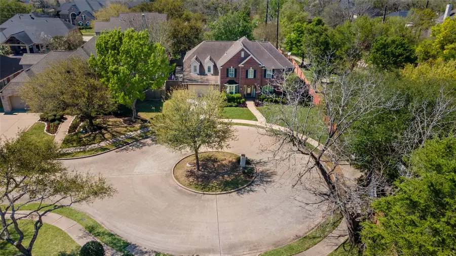 1627 Hill Spring Drive, Sugar Land, TX 77479 - #3