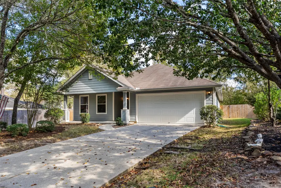 10 Druids Glen Place, The Woodlands, TX 77382 - Image #2