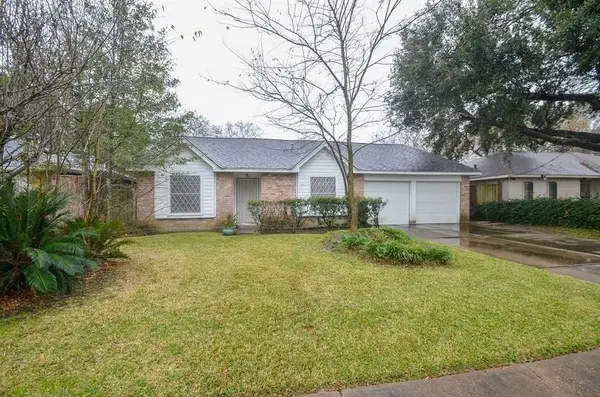 10711 Sharpview Drive, Houston, TX 77072