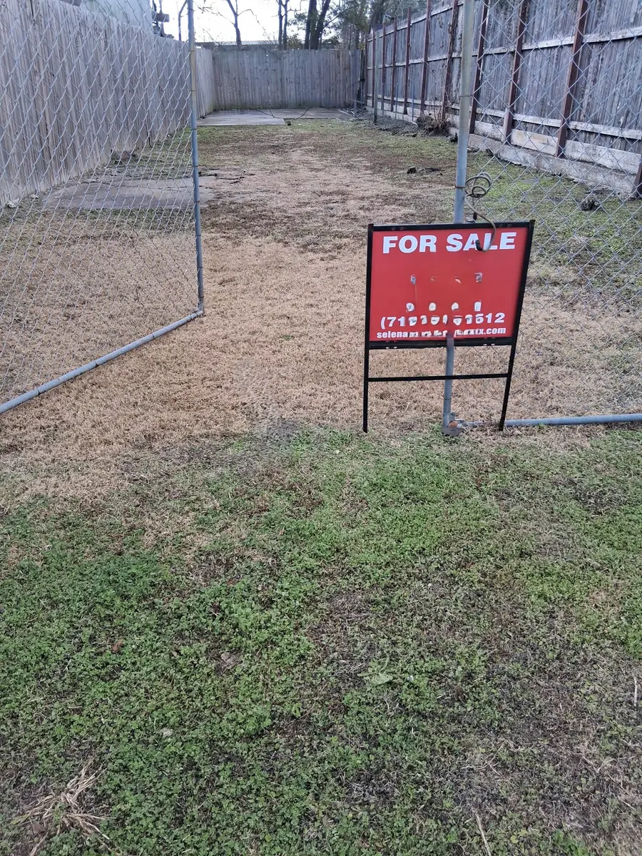 629 E 37th Street, Houston, TX 77022 - #2