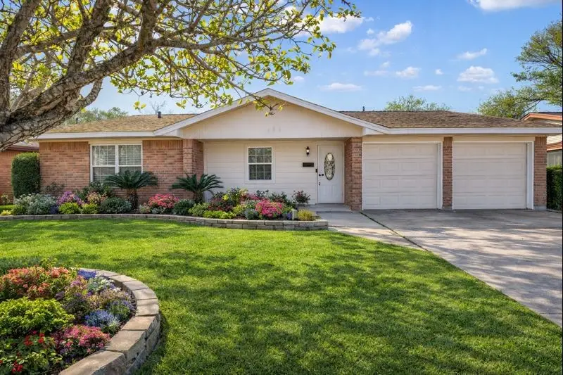 7226 Kingsway Drive, Houston, TX 77087 - #1