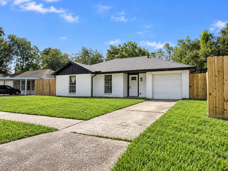 5207 Castlecreek Lane, Houston, TX 77053 - #3
