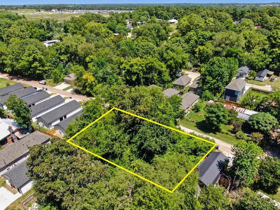 11547 Persimmon Street, Willis, TX 77318 - #3