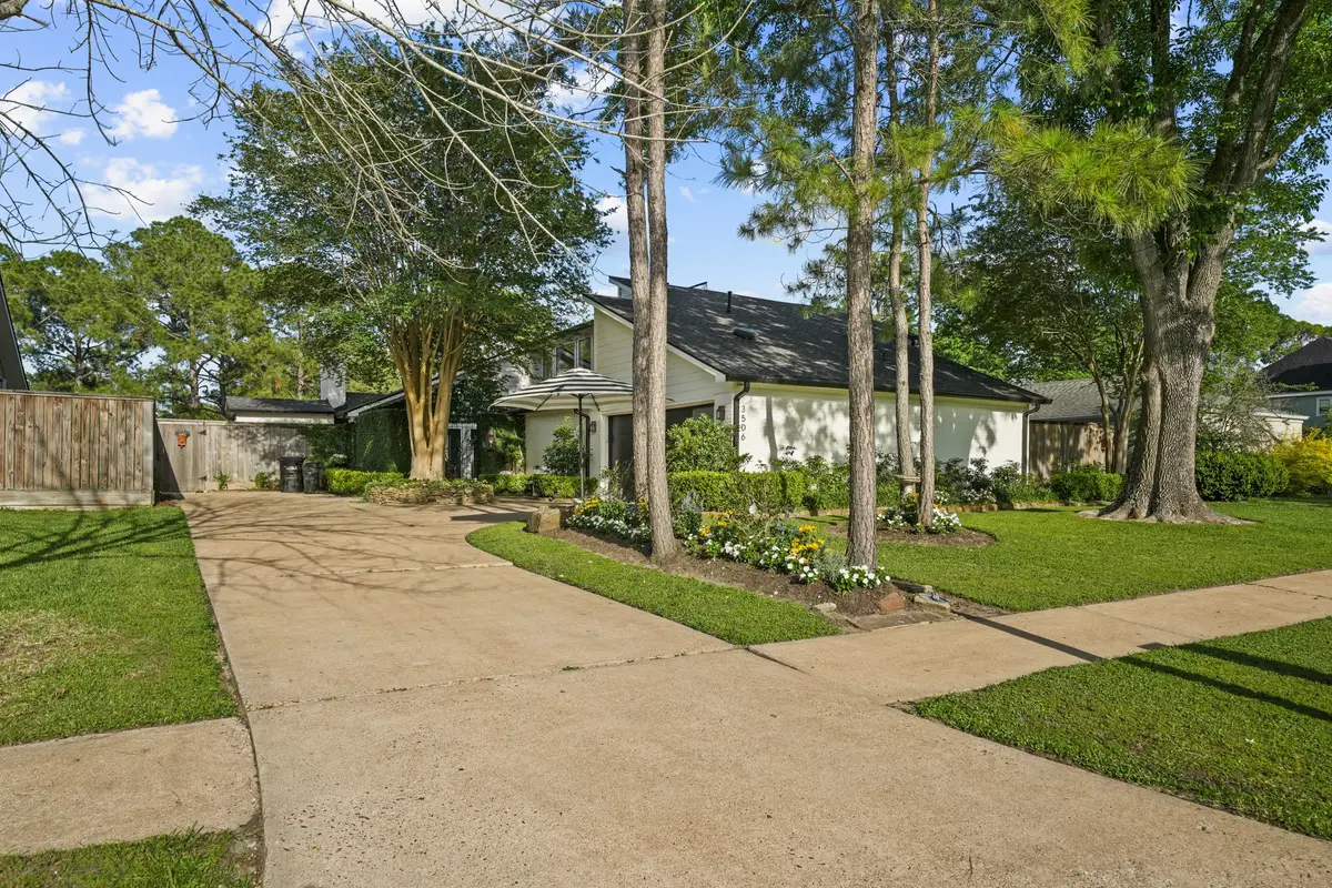 3506 Ledgestone Drive, Houston, TX 77059 - #1