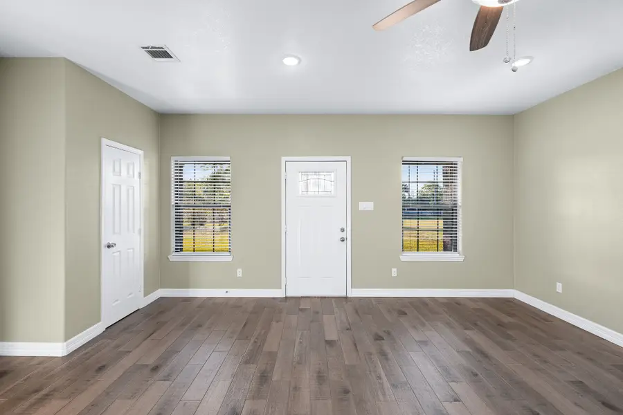 10269 Highway 90, Bedias, TX 77831 - #3