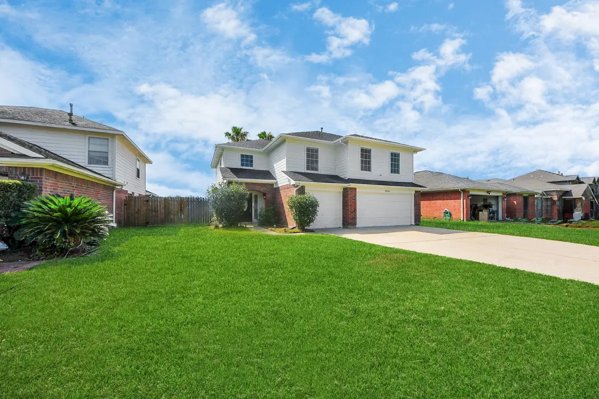 9226 Wichita Drive, La Porte, TX 77571 - Image #1