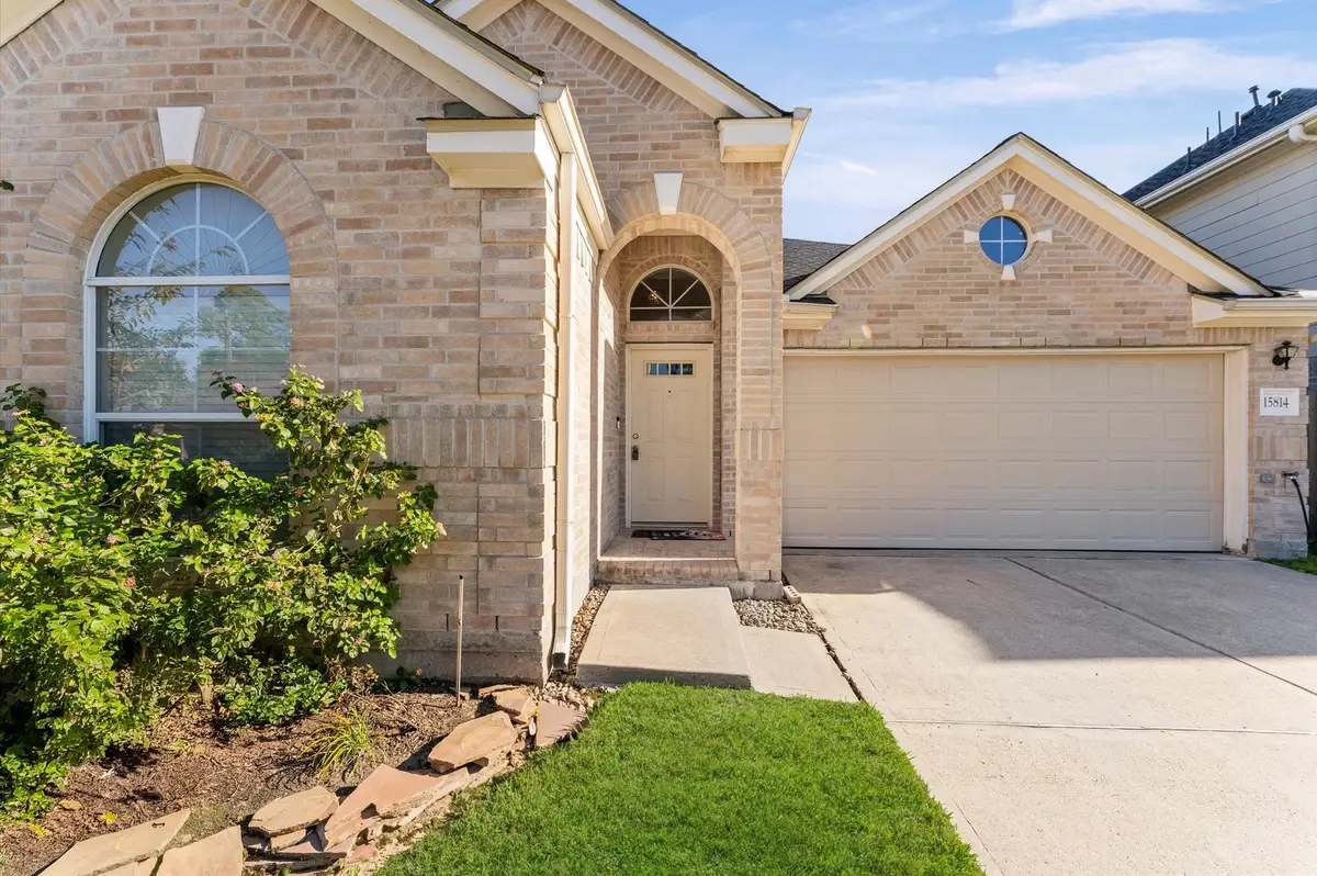 15814 Collinsville Drive, Tomball, TX 77377 - Image #1