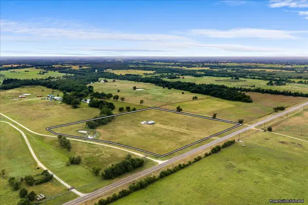 1620 E Fm 696, Lexington, TX 78947