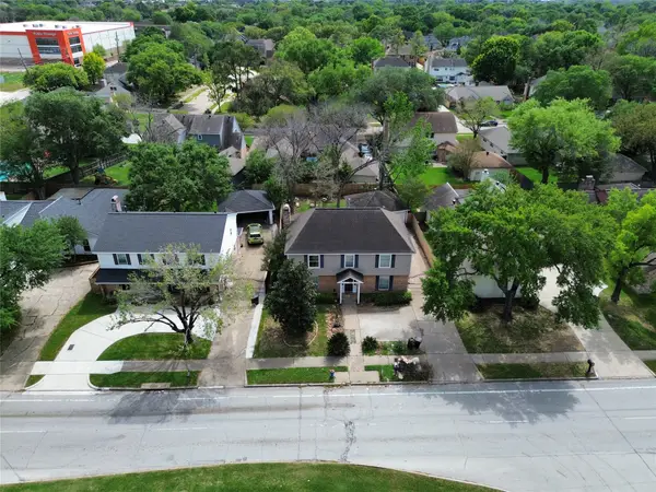 11319 Briar Forest Drive, Houston, TX 77077