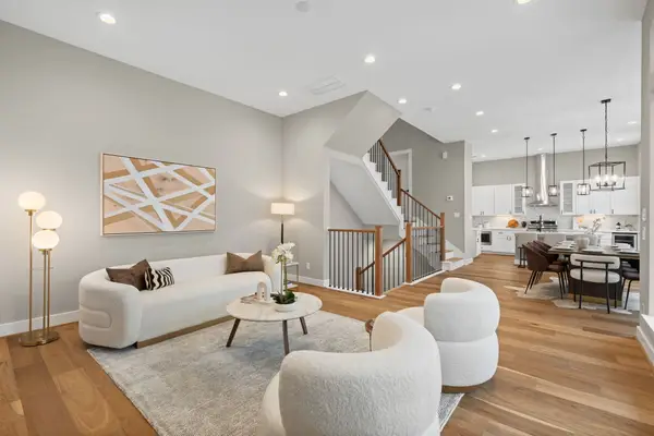 1177 W 19th Street, Houston, TX 77008