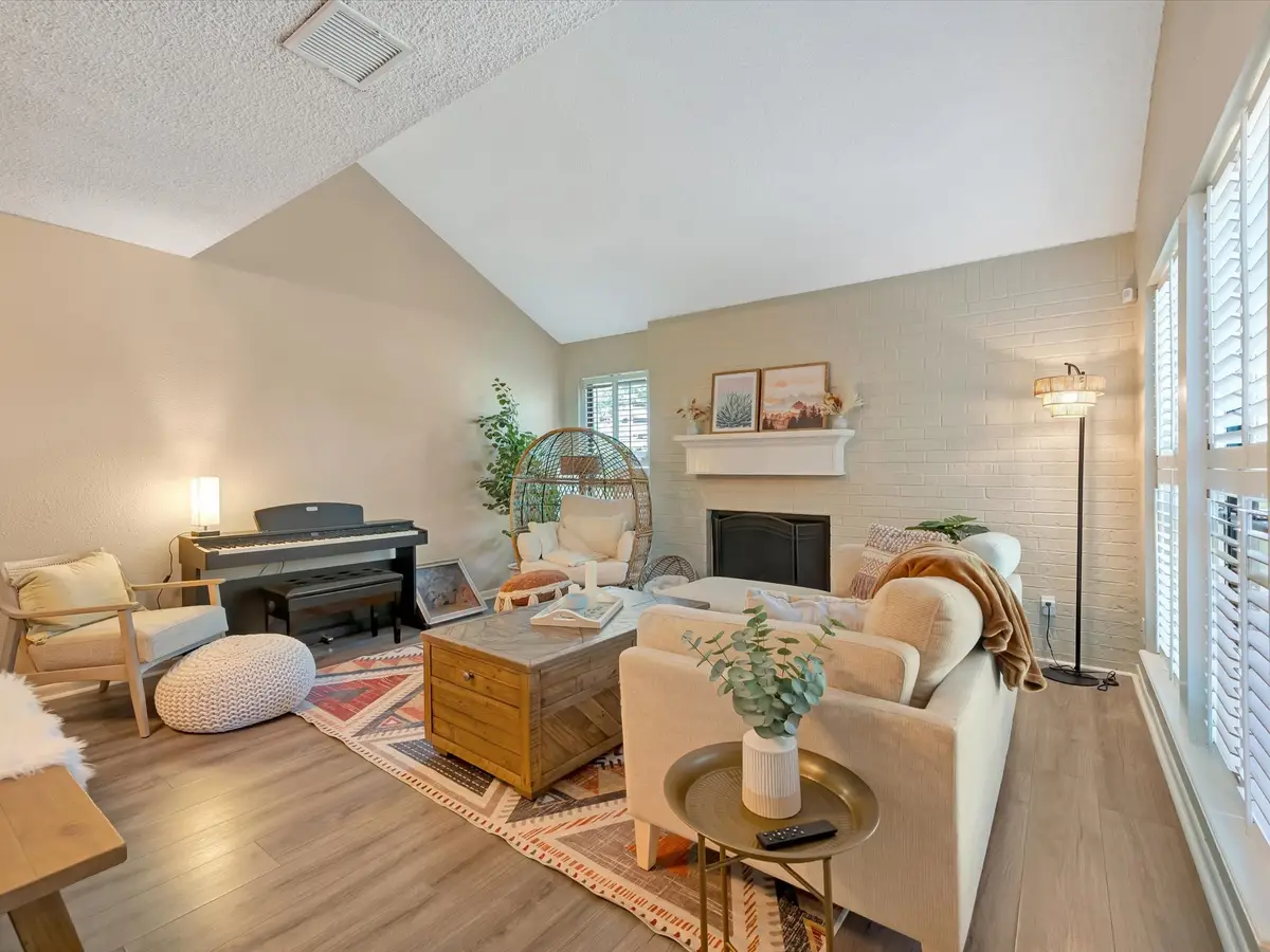 16570 Space Center Boulevard, Houston, TX 77058 - #1