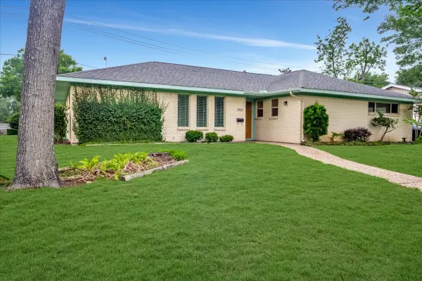 503 Whitecap Drive, El Lago, TX 77586