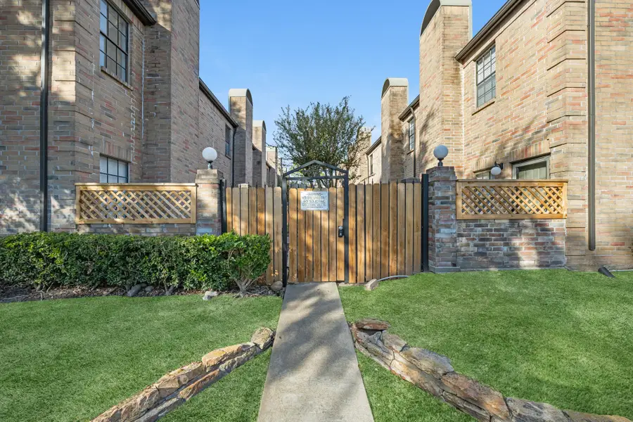 9800 Pagewood Lane #3103, Houston, TX 77042 - Image #3