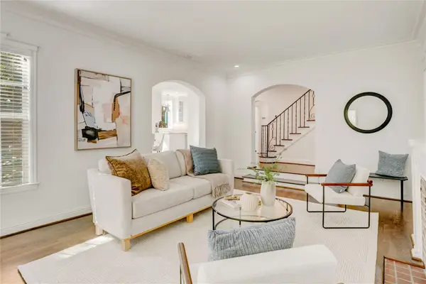 3125 Wroxton Road, Houston, TX 77005