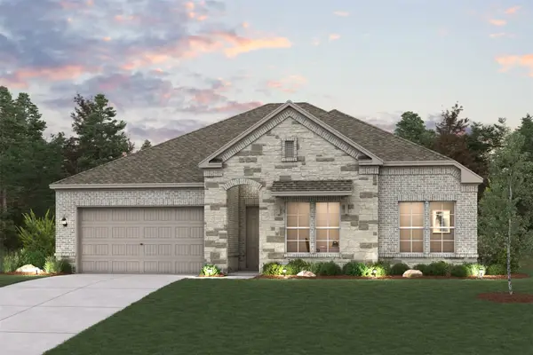 103 Lake Woodshore Court, Clute, TX 77531