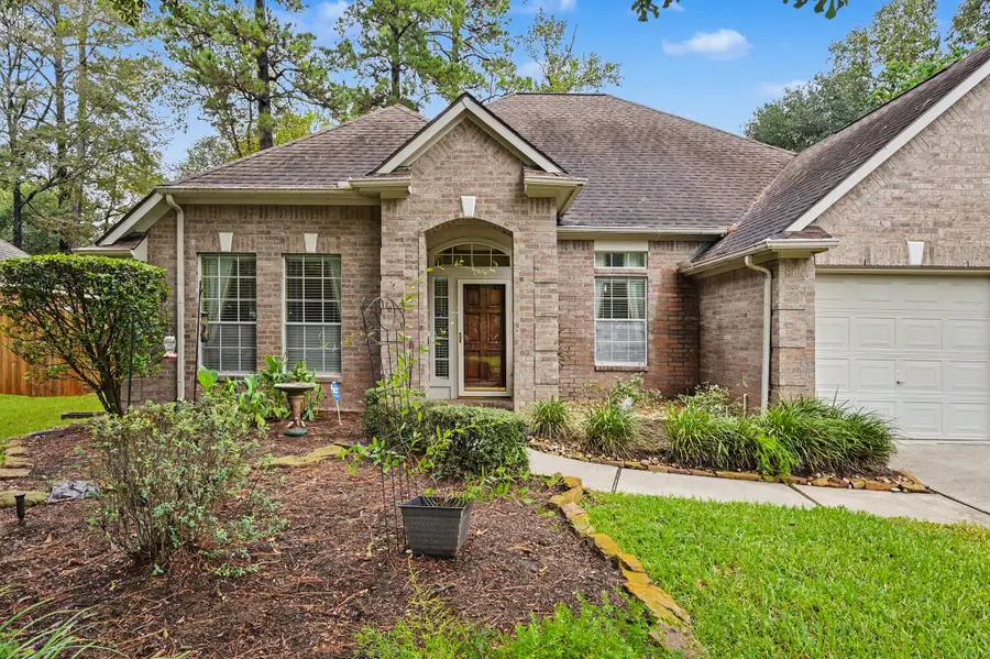 26 N Brooksedge Circle, The Woodlands, TX 77382 - #3