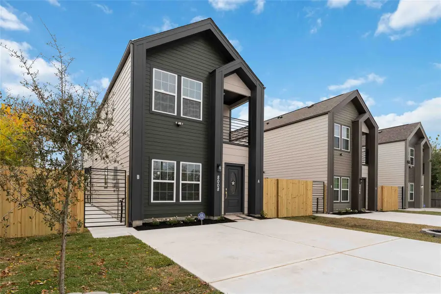 8008 Birmingham Street #A/B, Houston, TX 77028 - Image #2