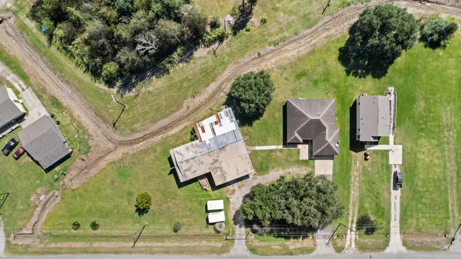 1511 Hillebrandt Road, Beaumont, TX 77705 - Image #2