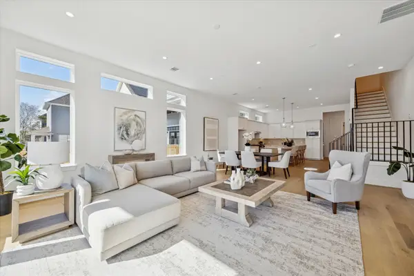 1522 W 21st St, Houston, TX 77008