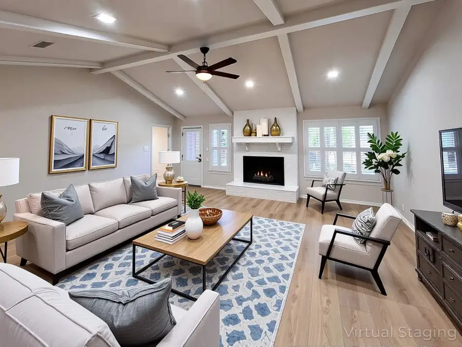 10 Oak Creek Drive, Huntsville, TX 77340 - Image #2