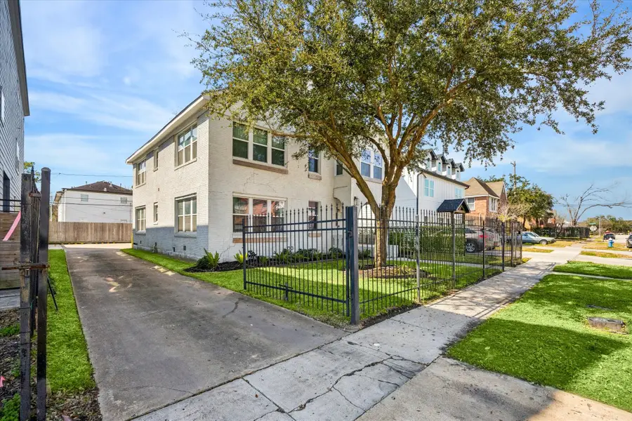 2410 Truxillo Street, Houston, TX 77004 - #2