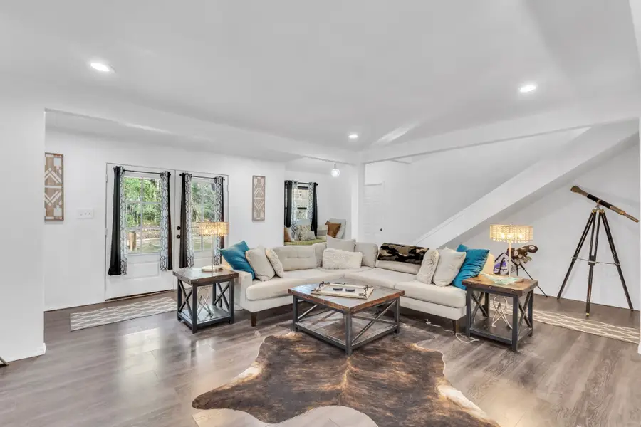 208 Dogwood Circle, Woodville, TX 75979 - #2